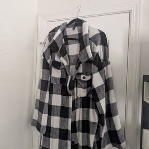 SHEIN Monochrome Checkered Jacket